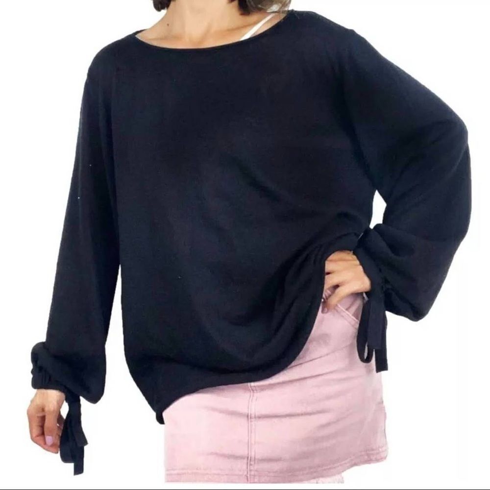 ✨ Zara Knit Oversized Tie Sleeve Sweater✨